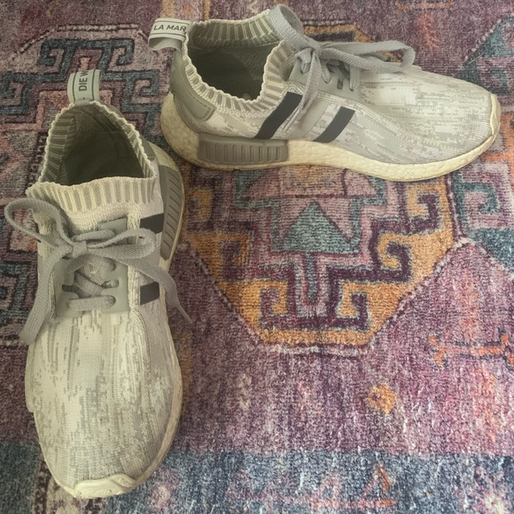 Adidas NMDs size 7.5 women’s white/gray shoes - Picture 1 of 3